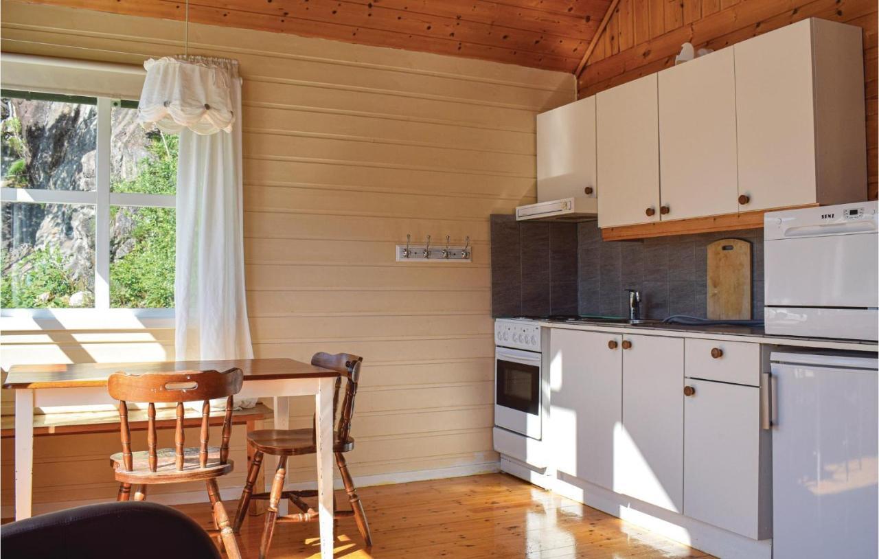 3 Bedroom Lovely Home In Vallavik Vangsbygd Kültér fotó